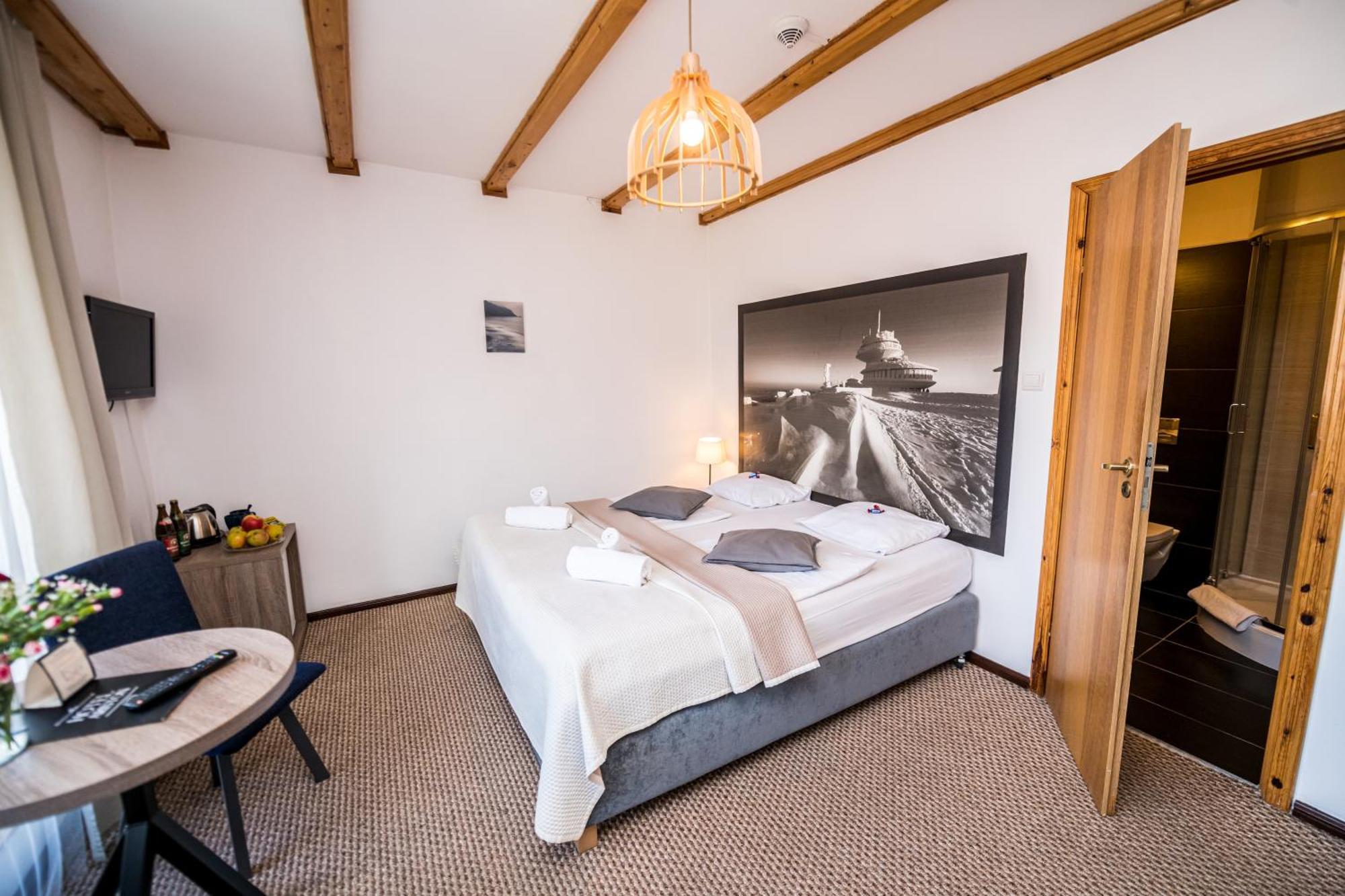 קרפאז' Hotel Ariston מראה חיצוני תמונה